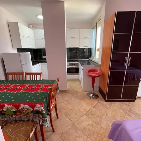 Apartament 1+1 Ne Golem Apartment Golem (Tirana)